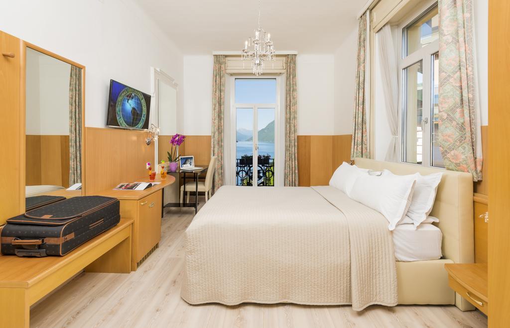 Hotel Victoria Paradiso Rum bild